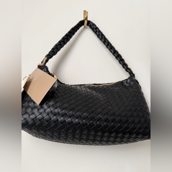 Viral Antik Kraft Black Woven Shoulder Bag - Picture 3 of 4